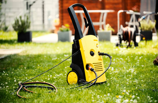 Best Pool Deck Cleaning  in Port Reading, NJ